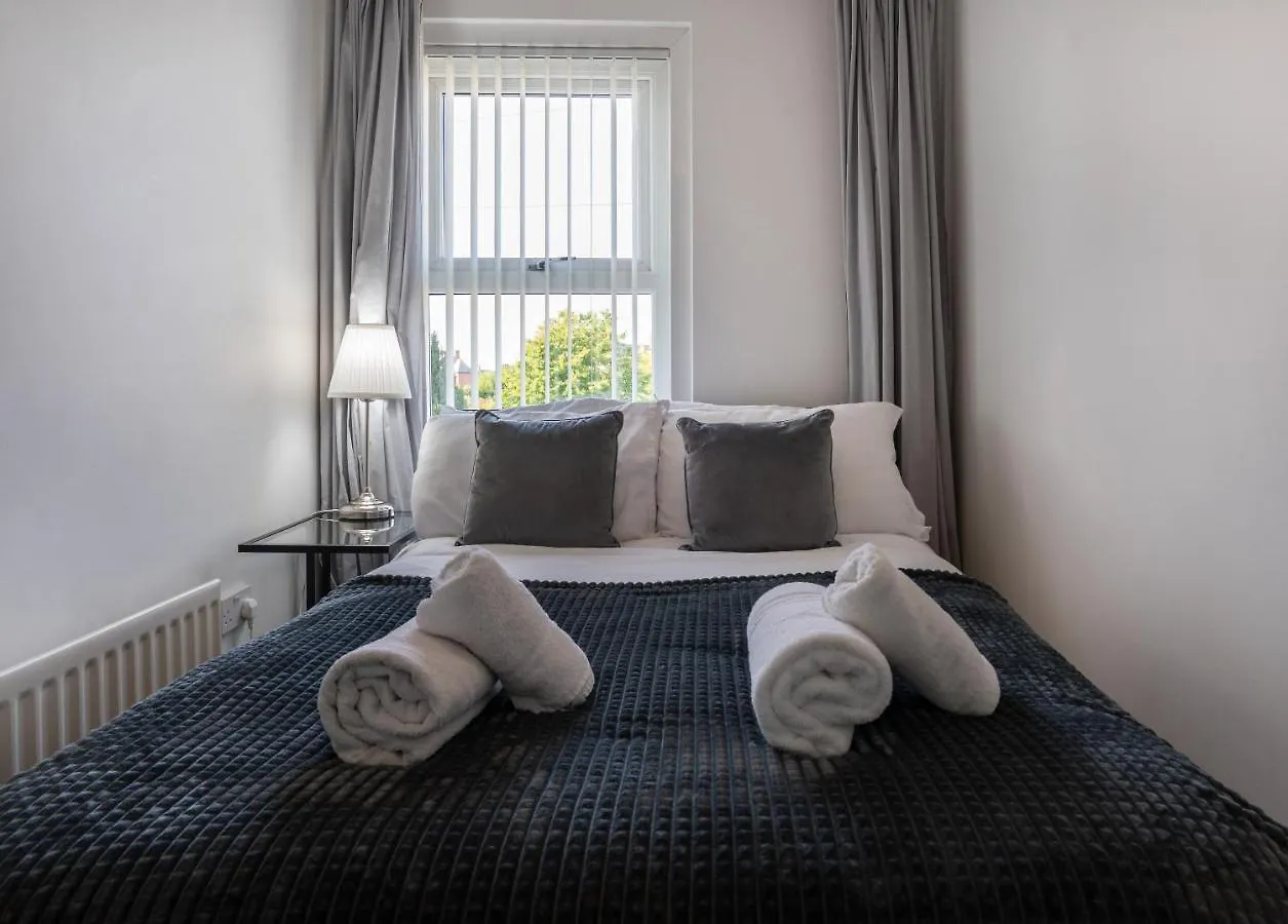 Comfy 3Bed House-Parking-Garden Apartment Newcastle upon Tyne