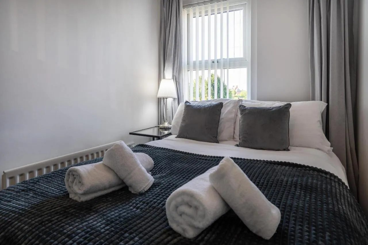 Comfy 3Bed House-Parking-Garden Apartment Newcastle upon Tyne